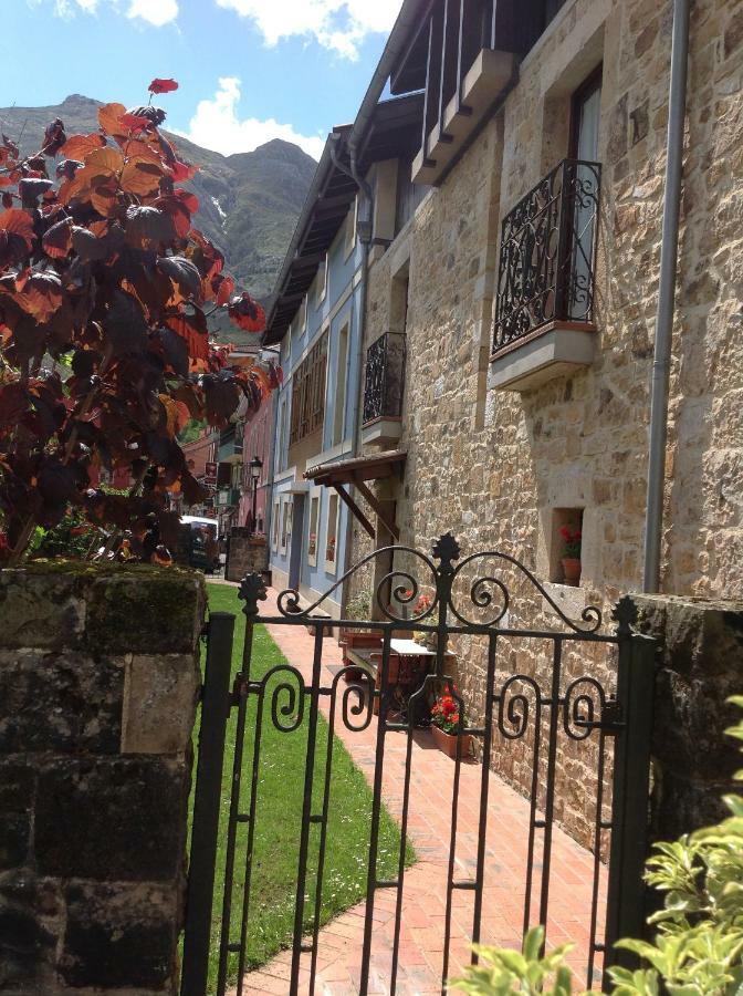 Casa De La Tila Daire Arenas De Cabrales Dış mekan fotoğraf